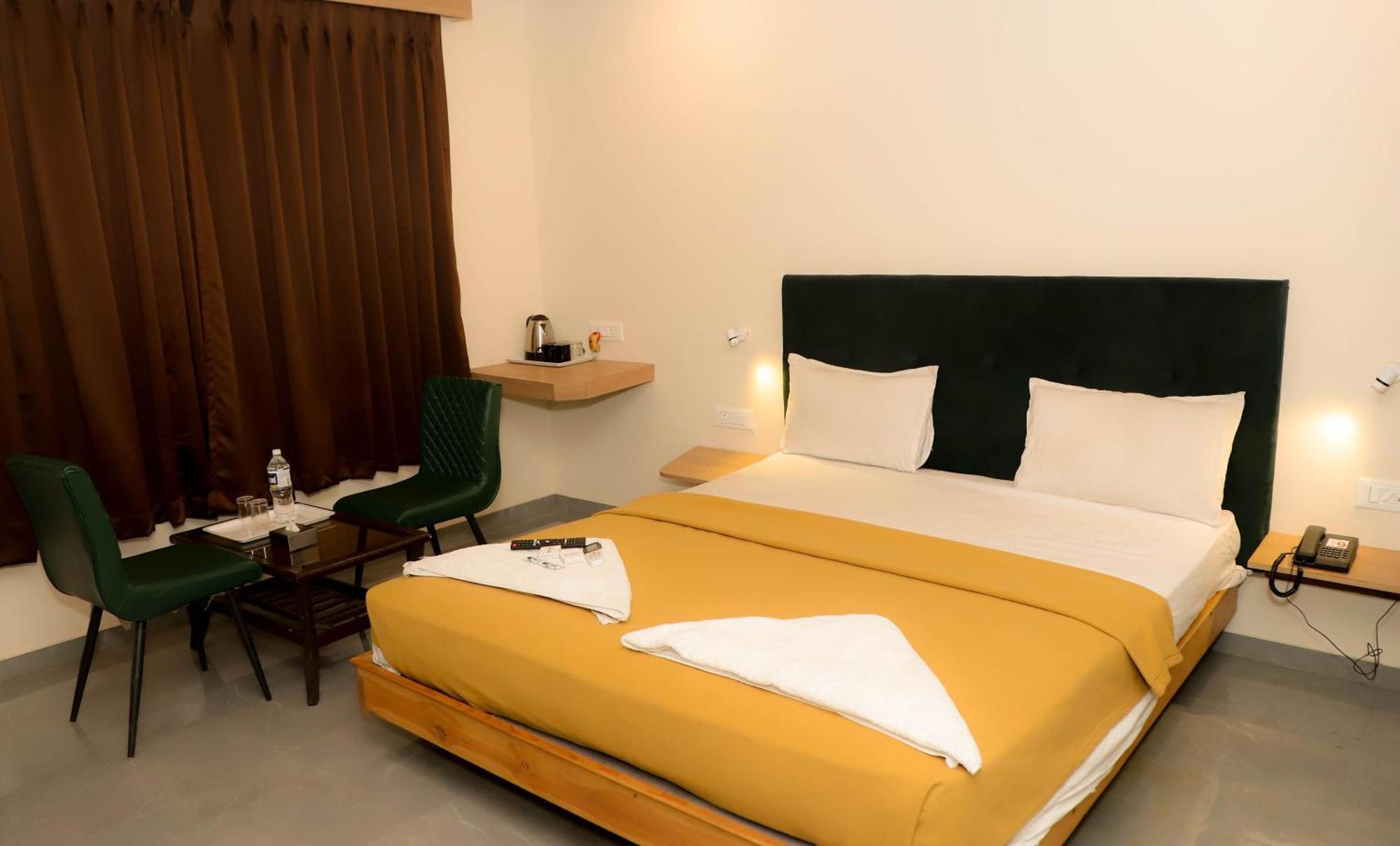Hotel Arc Palace Bhiwandi Екстериор снимка